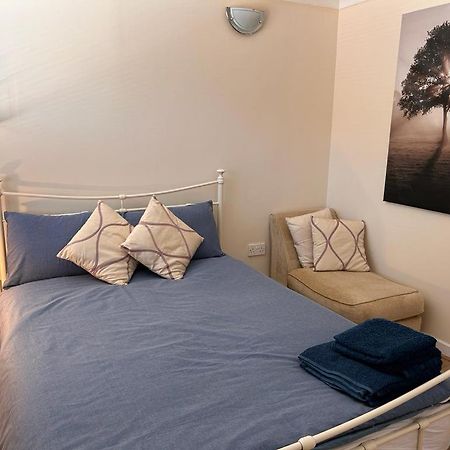 Sea Breeze Apartments Porthcawl - Ground Floor Nottage Екстер'єр фото