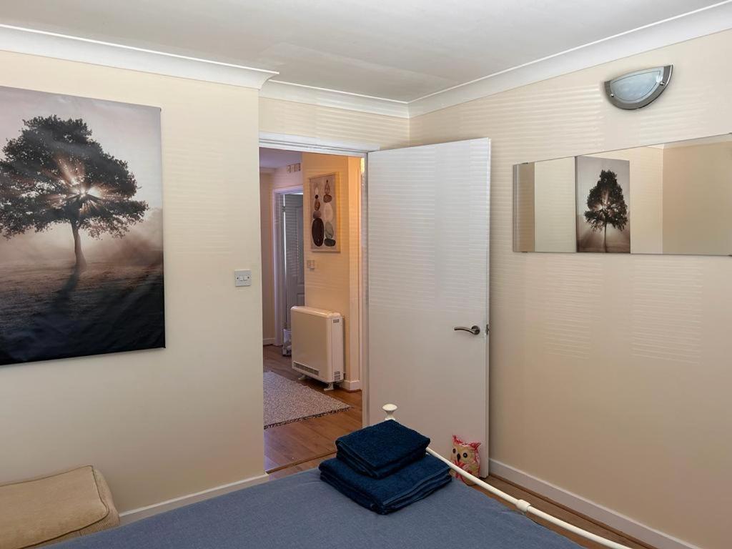 Sea Breeze Apartments Porthcawl - Ground Floor Nottage Екстер'єр фото